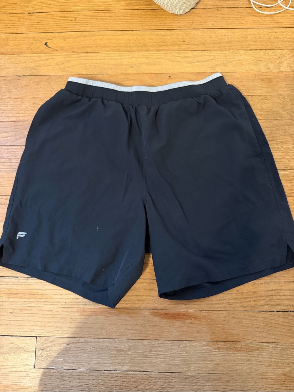 Fabletics Shorts Size L
